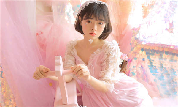 桦川供卵试管代怀生子多少钱？这一直是很多不孕不育家庭关注的话题。在中国，不孕不育的发生率越来越高，根据《中国不孕不育现状调研报告》显示，育龄夫妇的不孕不育率从20年前的3%增长至现在的12.5%-18.2%，患者人数高达6000万以上。在这样的背景下，许多家庭通过供卵试管来实现自己的生育梦想。那么，供卵试管代怀生子的费用到底是多少呢？